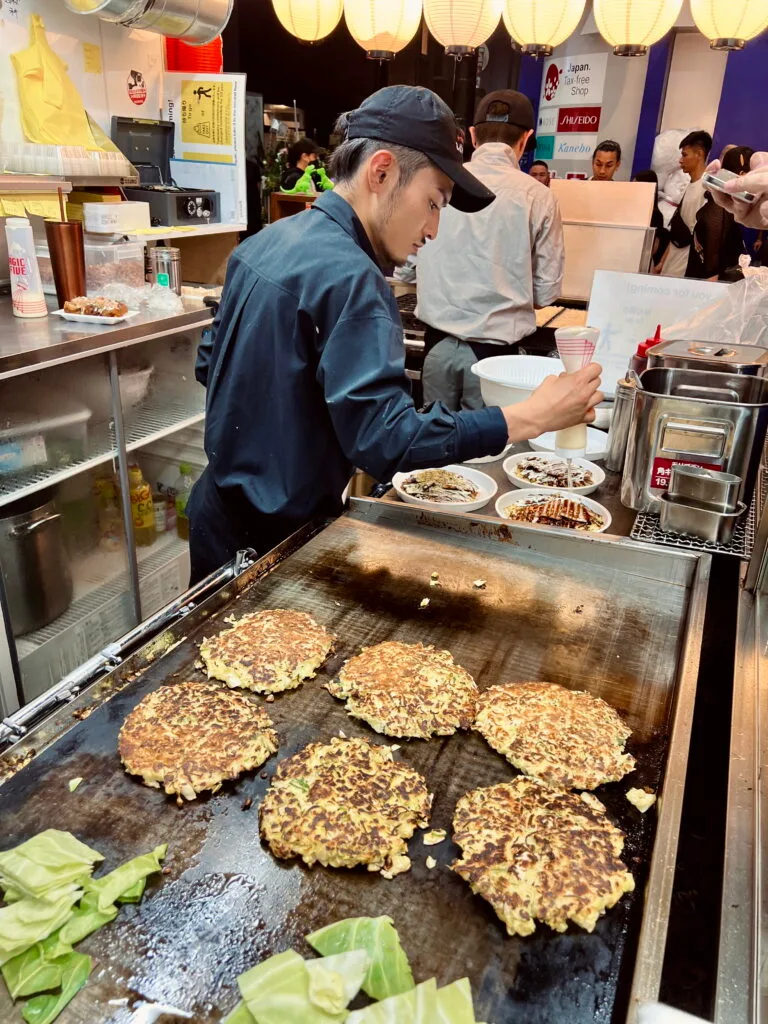 Osaka met kinderen – Kitsune Travel Osaka Okonomiyaki