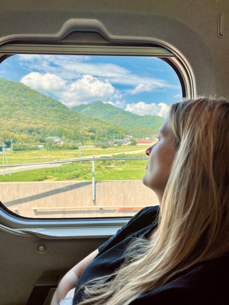5 ongeschreven treinregels van Japan – Kitsune Travel Ongeschreven treinregels