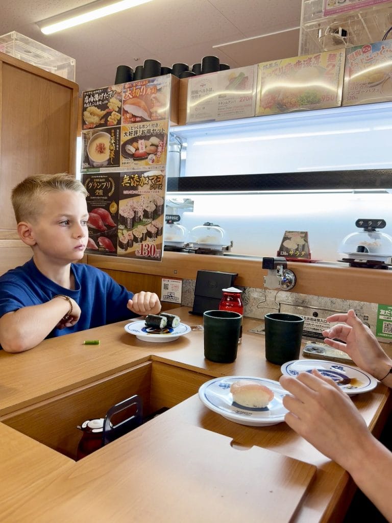 Japans eten met kinderen: wat ze lekker vinden (en wat niet) – Kitsune Travel Sushi