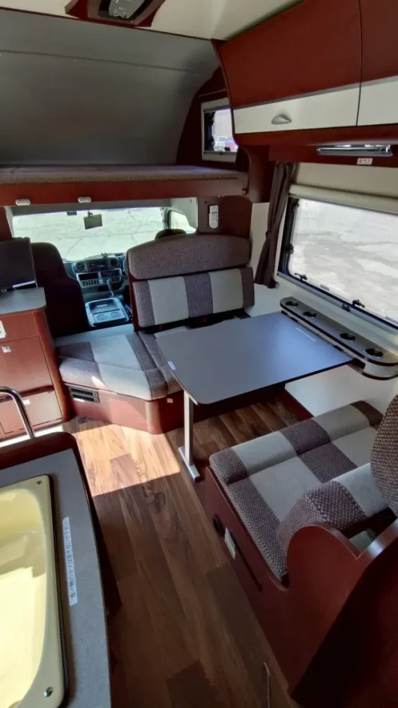 Met de camper door Japan: dit moet je weten over camperen en michi-no-eki – Kitsune Travel 1777763805354 vhe9o3th
