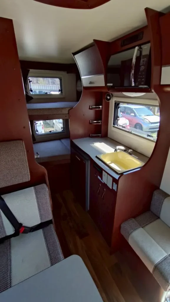 Met de camper door Japan: dit moet je weten over camperen en michi-no-eki – Kitsune Travel 1777763807530 dlji891g