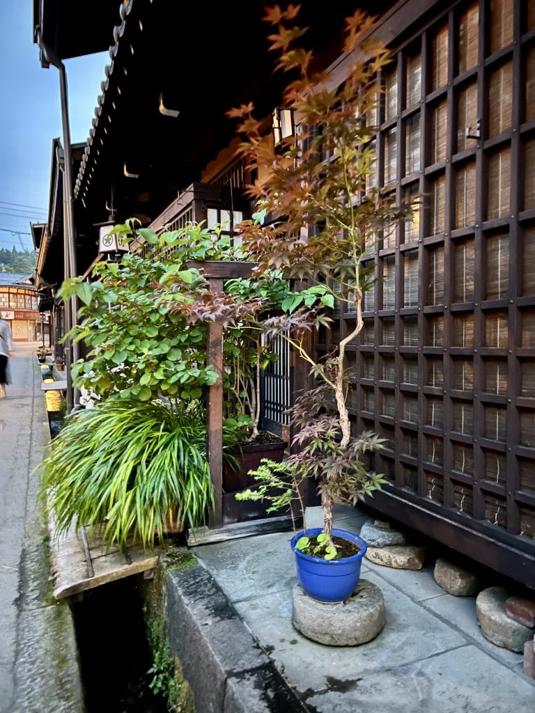 Rondreis door Japan: de beste route voor 1, 2 of 3 weken (met kinderen) – Kitsune Travel Takayama - Edo street2