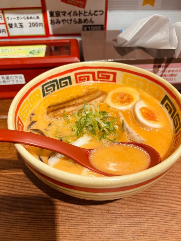 Kom ramen tonkotsu shoyu Japan