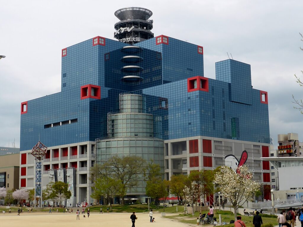 Het gebouw van Kids Plaza Osaka